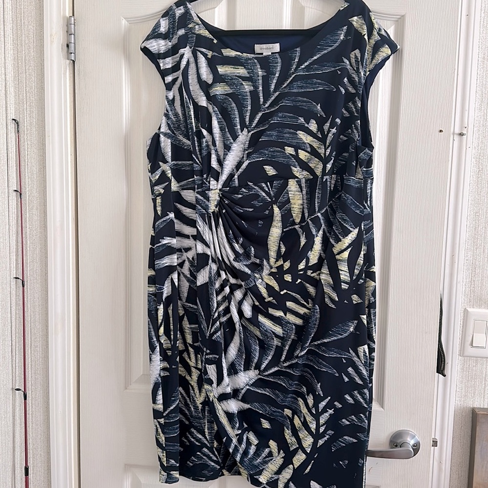 Dress Barn Size 22 Faux Wrap Dress